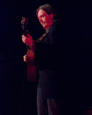 Dougie MacLean 