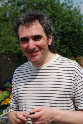Jez Lowe