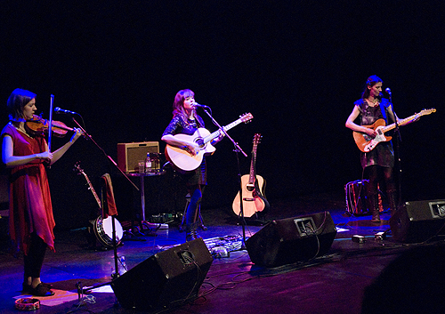 Emily Barker and The Red Clay Halo