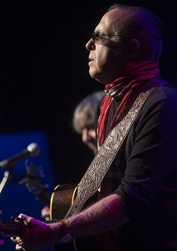 Tom Russell 