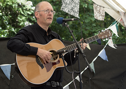 Mark Dowding 