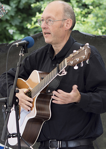 Mark Dowding 